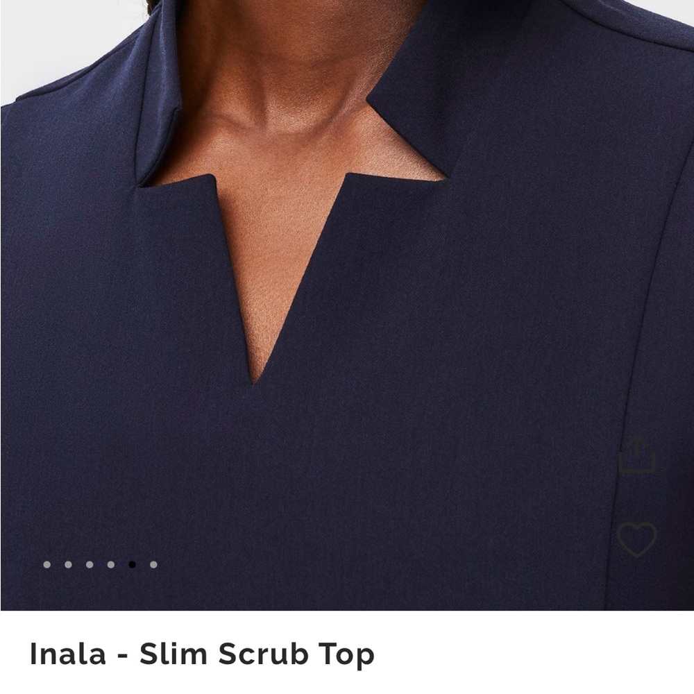 Inala scrub top in size small navy color